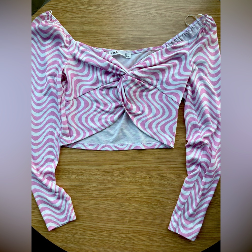 Elodie Pink and White Wavy Long Sleep Crop Top Size L